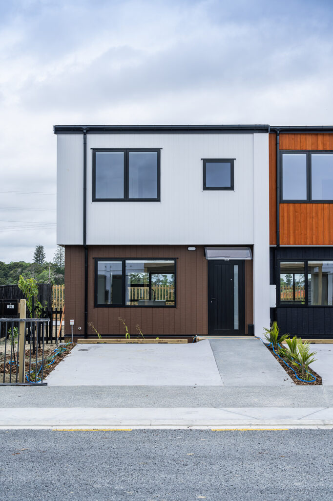 Transbuild Exterior_LR20 Transbuild transportable home front of exterior view
