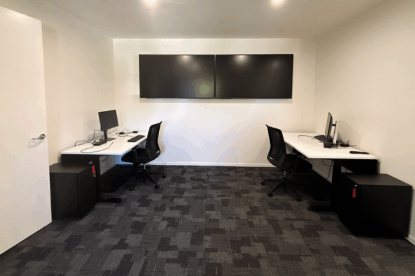 Transbuild C147-1 Large Office Block with a room with two desks