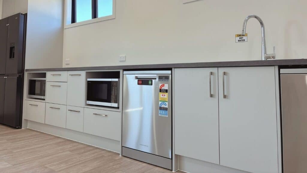 ctransbuild-commercial-office-commercial-auckland-staff-amenities-028-1